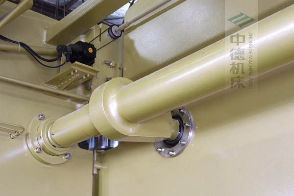 ZDP-20050高精度扭軸同步裝置，采用知名品牌關(guān)節(jié)軸承，經(jīng)久耐用.jpg