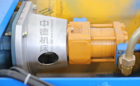 ZDPK-10025采用國(guó)內(nèi)一流品牌電機(jī)及油泵，動(dòng)力強(qiáng)勁，噪音低.jpg